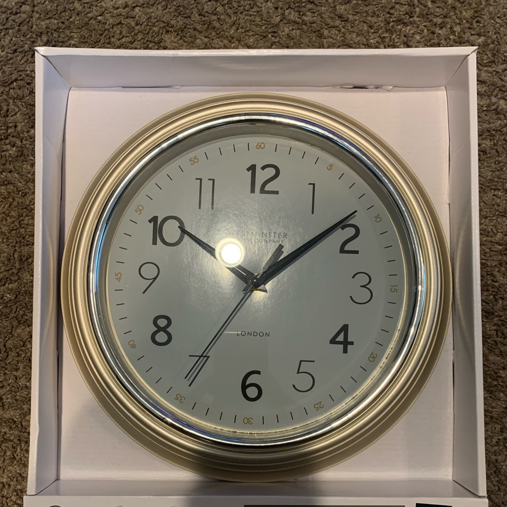 ‼️sold‼️Gold Wall Clock